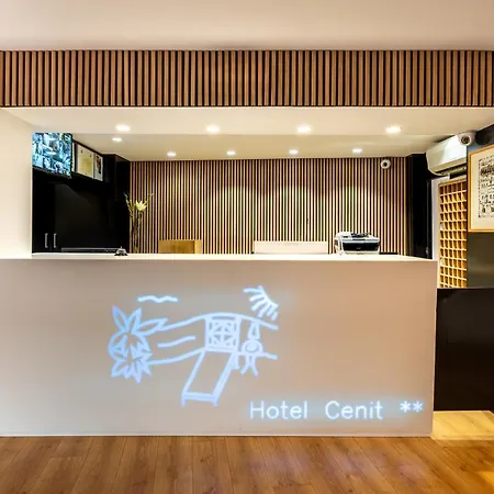 Aparthotel Cenit & Apts Sol Y Viento