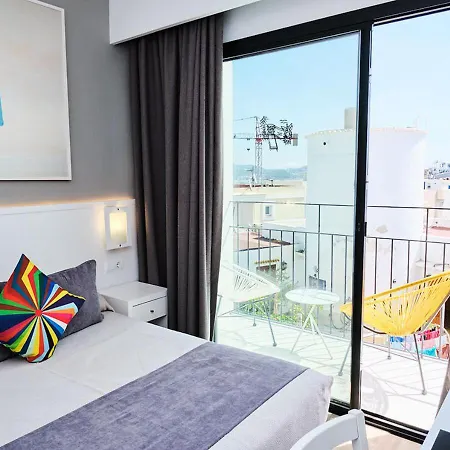Cenit & Apts Sol Y Viento