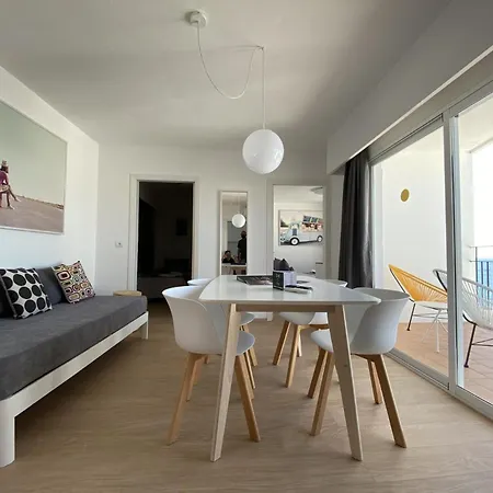 Cenit & Apts Sol Y Viento Aparthotel 2*